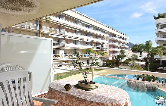 Apartment - Apartment for sale in Roses, with 62 m2, 2 bedrooms and 1 bathroom, pool and elevator.