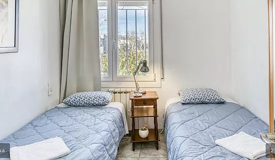 Encantadora casa orientada al sur con jardín y excelente ubicación