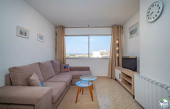 Apartamento idealmente situado en primera línea de mar