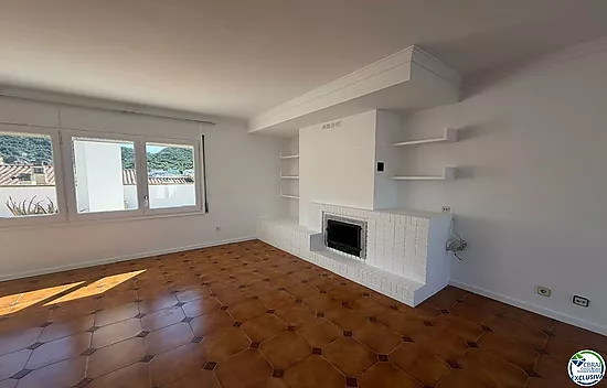 Atico en el centro de Roses