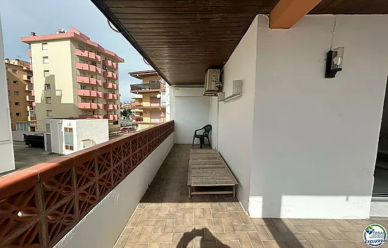 Hermoso apartamento en segunda linea de mar