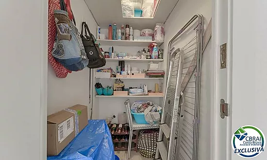 Appartement moderne au coeur de Roses: Votre chez vous à deux pas de la mer