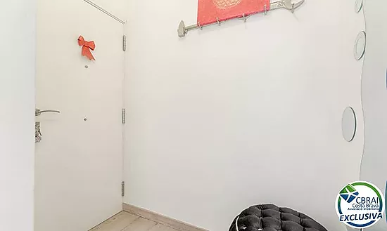 Appartement moderne au coeur de Roses: Votre chez vous à deux pas de la mer