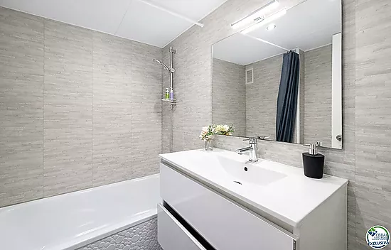 Studio cabine vue mer avec LICENCE TOURISTIQUE