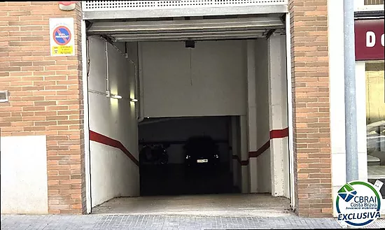 Appartement moderne au coeur de Roses: Votre chez vous à deux pas de la mer