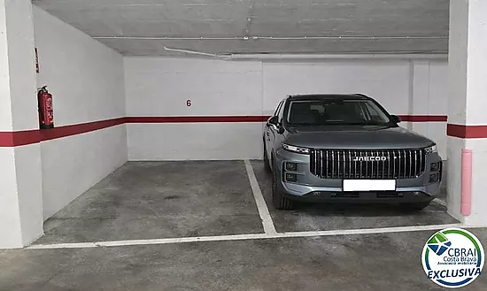 Appartement moderne au coeur de Roses: Votre chez vous à deux pas de la mer