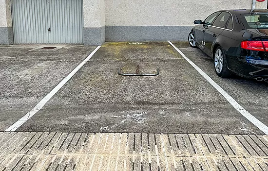 Appartement à vendre à Roses à 200 mètres de la mer avec parking privé