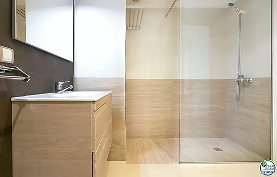 Piso en Roses con licencia turistica