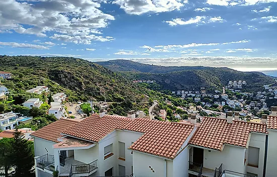 Magnifico Piso vista mar en Canyelles-Roses