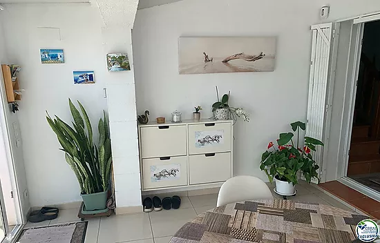 Beautiful 3 bedroom house with garden in Santa Margarita-Roses