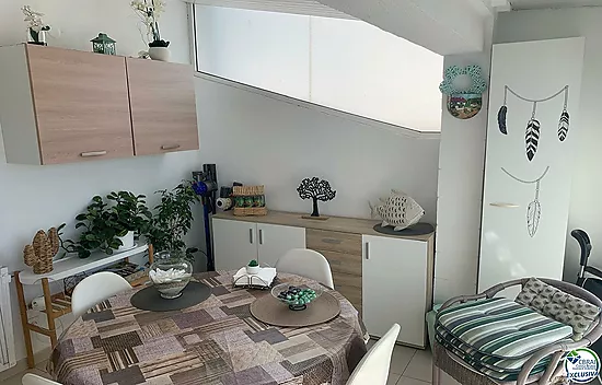 Beautiful 3 bedroom house with garden in Santa Margarita-Roses