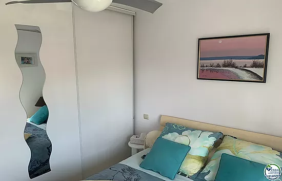 Beautiful 3 bedroom house with garden in Santa Margarita-Roses