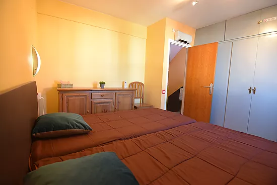 Maison de pêcheur avec amarre et licence touristique à Empuriabrava