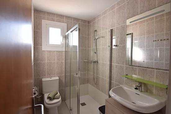 Maison de pêcheur avec amarre et licence touristique à Empuriabrava