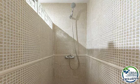 Appartement lumineux avec vue sur mer au Phare de Roses