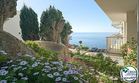 Appartement lumineux avec vue sur mer au Phare de Roses