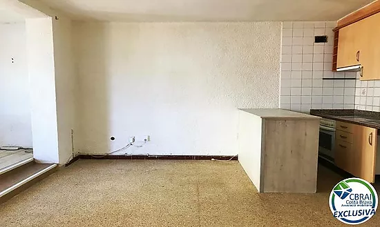 Your next project in Empuriabrava: house with garden and great potential