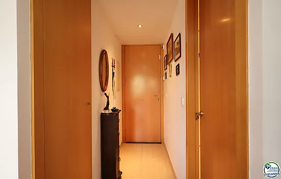 Appartement 3 pièces avec terrasse et place de parking au Port de Llançà