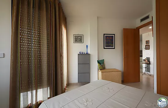 Appartement 3 pièces avec terrasse et place de parking au Port de Llançà