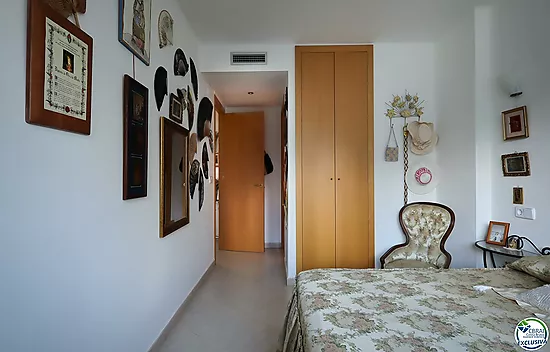 Appartement 3 pièces avec terrasse et place de parking au Port de Llançà