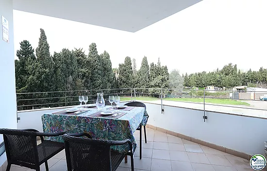 Appartement 3 pièces avec terrasse et place de parking au Port de Llançà