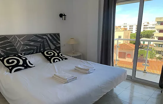 MAGNIFICENT APARTMENT WITH SEA VIEW IN SALATA ROSAS with tourist license