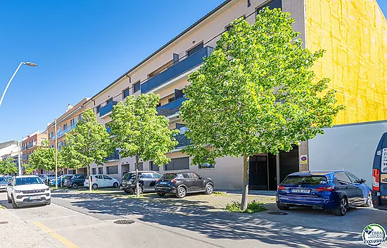 Piso de 2 habitaciones y piscina comunitaria- Mas Oliva, Roses