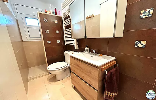Appartement Accueillant Rénové à El Port de Llançà