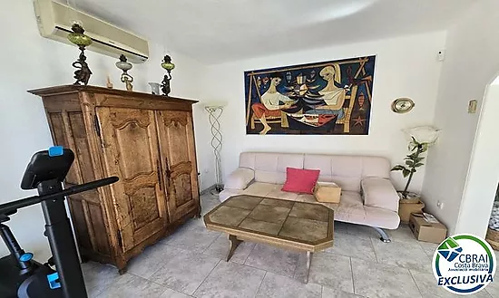 Maison avec piscine et licence touristique - secteur Peni