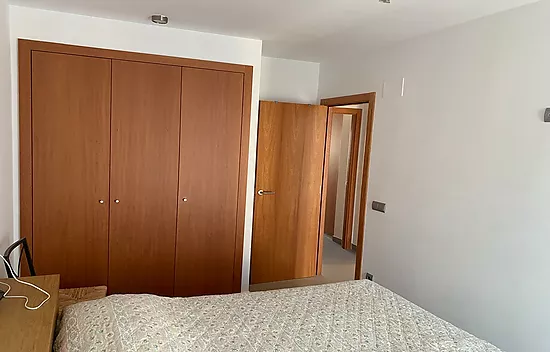 Très Bel Appartement Dernier Etage au Centre de Rosas