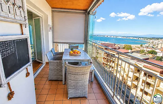 Apartment with views in Puig Rom – Roses