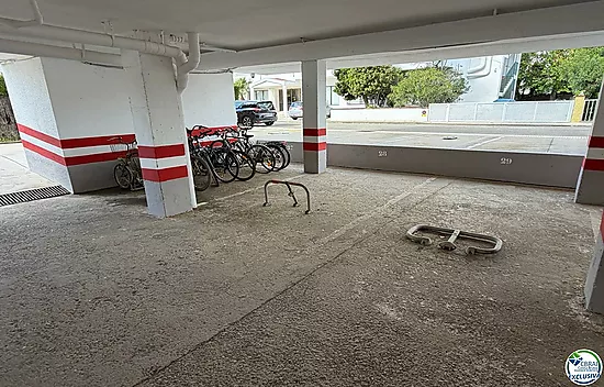 Parking in Santa Margarita