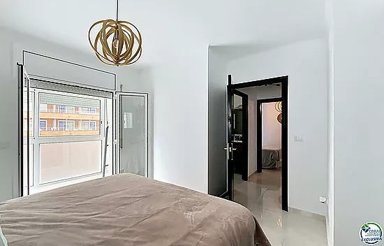 Casa con amarres 8x3 en Santa Margarita - Roses