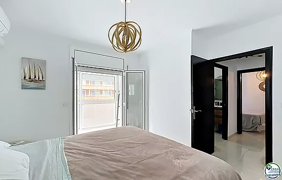 Casa con amarres 8x3 en Santa Margarita - Roses