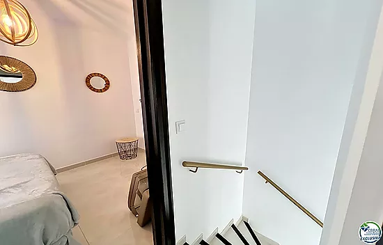 Casa con amarres 8x3 en Santa Margarita - Roses
