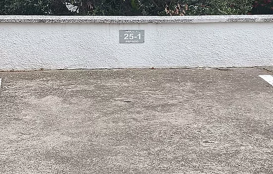 Bonito piso en Jardins Roses con piscina comunautaria