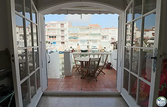 Townhouse with a private 10m x 3m mooring in Porto Fino, Empuriabrava