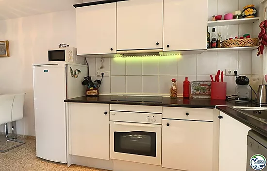 Townhouse with a private 10m x 3m mooring in Porto Fino, Empuriabrava