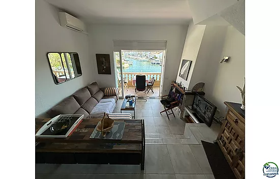 Preciosa casa de pescador con licencia turística  en Caballito de mar delante de los puentes, vista 