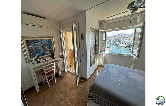 Preciosa casa de pescador con licencia turística  en Caballito de mar delante de los puentes, vista 