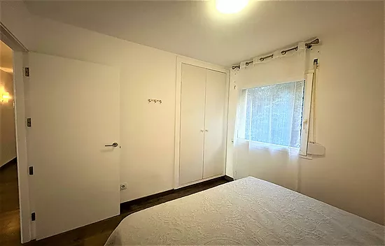 REFURBISHED APARTMENT WITH SEA VIEW & TOURIST LICENSE