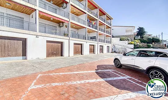 Appartement entièrement rénové avec vue sur la mer au 2ᵉ quai de Roses