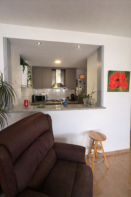 Appartement lumineux d’une chambre avec terrasse et cuisine ouverte