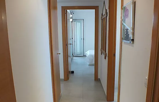 Appartement lumineux avec licence touristique et parking à 700 m de la plage