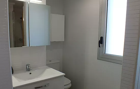 Appartement lumineux avec licence touristique et parking à 700 m de la plage