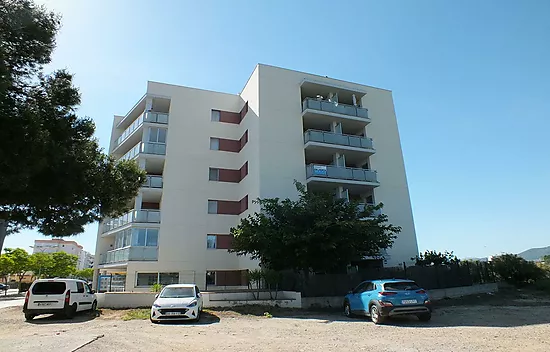 Appartement lumineux avec licence touristique et parking à 700 m de la plage