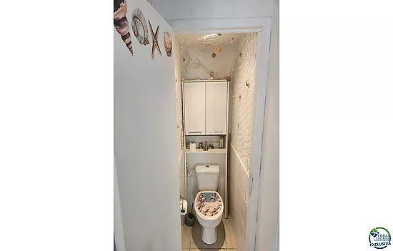Appartement de vacances de bon goût, d'une superficie de 85 m², avec un grand balcon, situé en plein