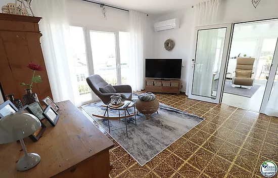Maison très bien entretenue et très bien située à La Garriga, à Roses.