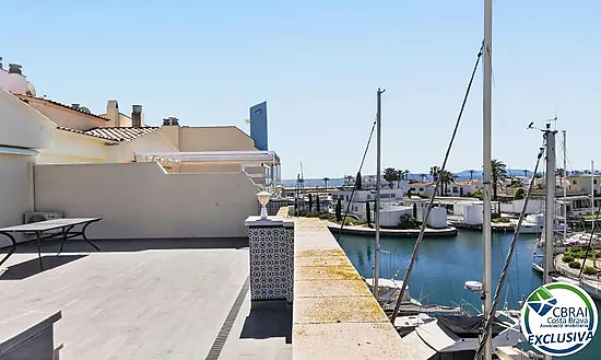 CAVALL DE MAR Ático-Dúplex con gran terraza, piscina privada y vistas al canal