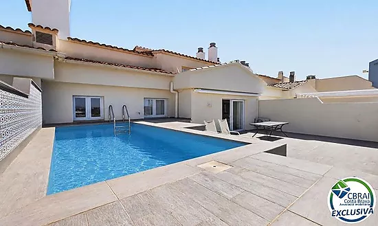 CAVALL DE MAR Ático-Dúplex con gran terraza, piscina privada y vistas al canal